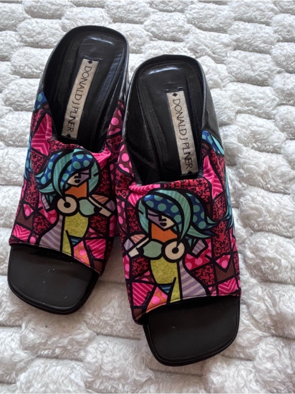 Donald J. Pliner Multicolor Abstract Patterned Slide Wedge Mules s7